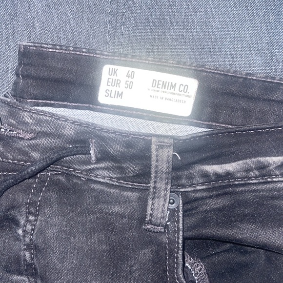 Jean shorts for men - Picture 2 of 4